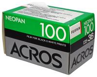 Fujifilm NEOPAN 100 ACROS II 135-36, ierno-biely 35mm negatvny film