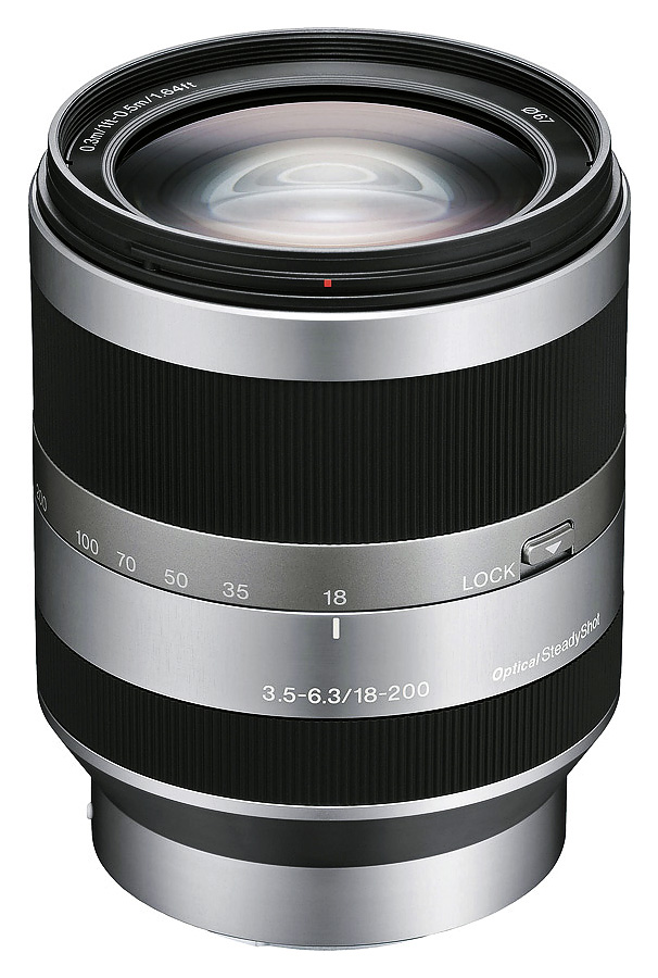 Sony E 18-200mm f/3.5-6.3 OSS (APS-C, E-Mount), Strieborný