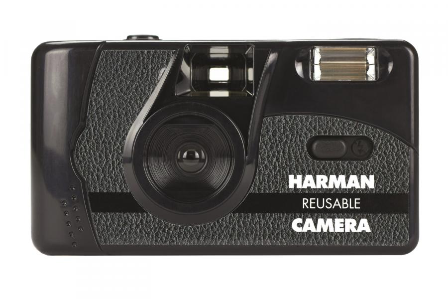 HARMAN Camera + 2x film Kentmere