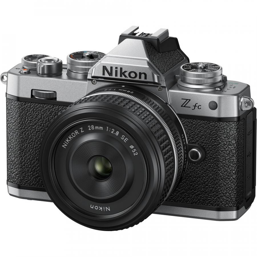 Nikon Z fc + Nikkor Z 28 mm f/2.8 SE