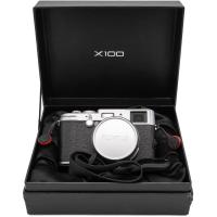 Fujifilm X100 strieborn + Peak Design Leash, Pouit tovar