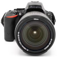 Nikon D5500 + AF-S DX 18-140mm f/3.5-5.6G ED VR, Pou�it� tovar