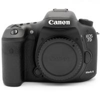 Canon EOS 5D III, Telo, Pou�it� tovar