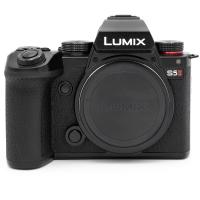 Panasonic Lumix DC-S5 II, Telo, Pou�it� tovar