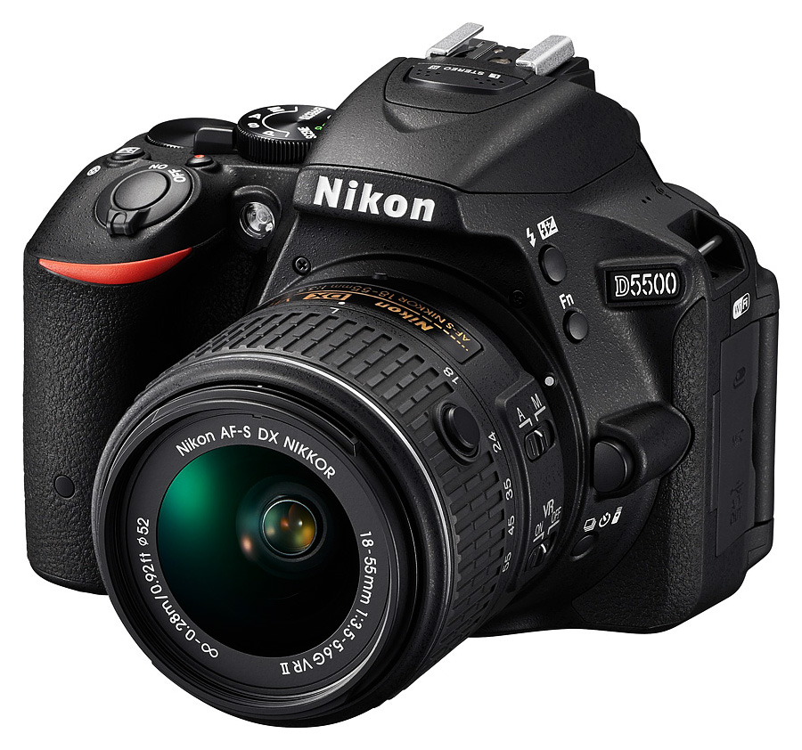 Nikon D5500 + AF-S DX Nikkor 18-55mm f/3.5-5.6G ED VR II, ierny kit