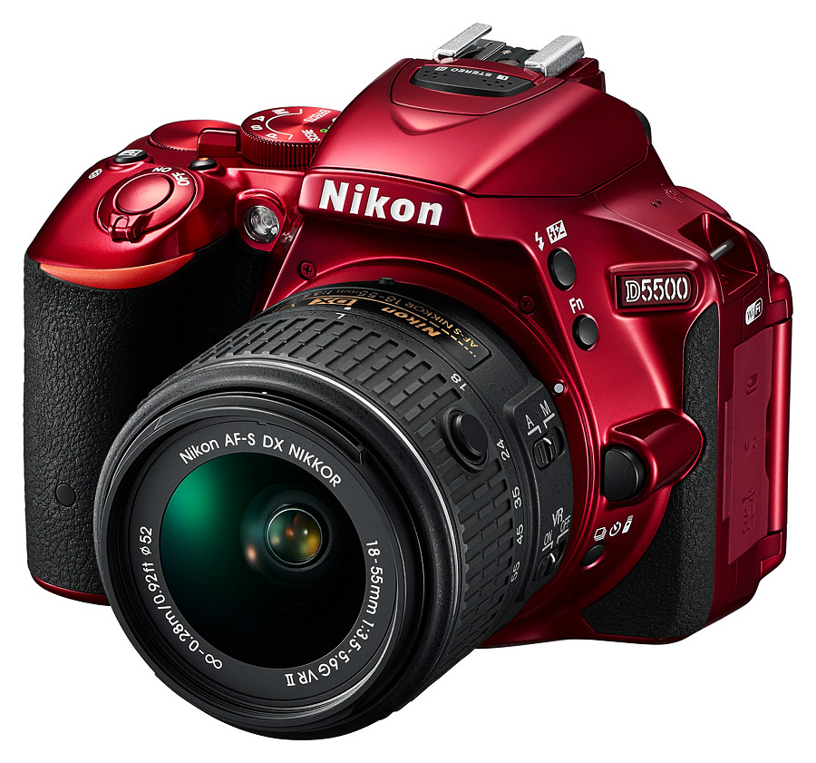 Nikon D5500 + AF-S DX Nikkor 18-55mm f/3.5-5.6G ED VR II, erven kit