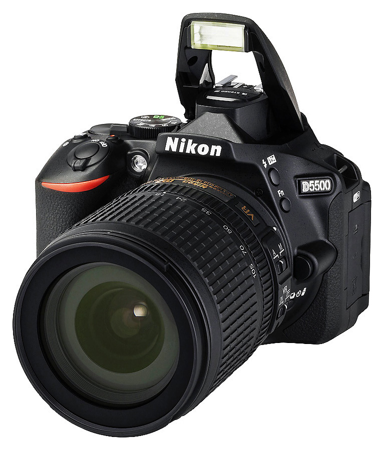 Nikon D5500 + AF-S DX Nikkor 18-105mm f/3.5-5.6G ED VR, ierny kit